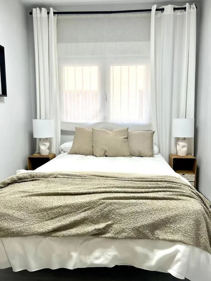 Three Bedroom Apartment In Rivas Malaga Spain